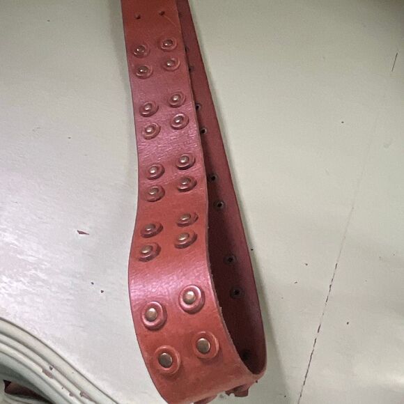 American Eagle size M brown leather belt. - Picture 6 of 11